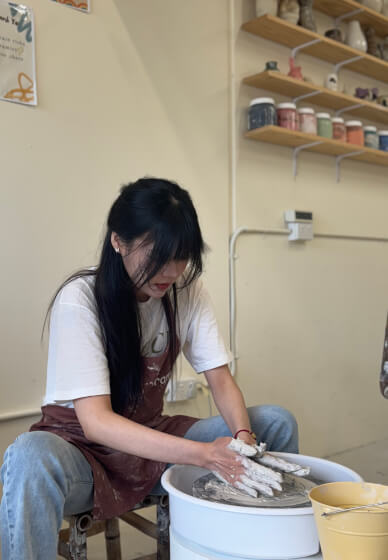 Intro to Pottery Wheel Workshop: DIY Style