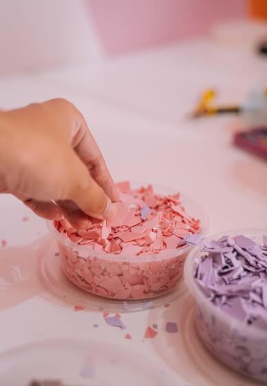 Jesmonite Casting and Sip Class