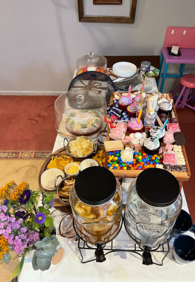 Kids and Teens Birthday Art Party Painting and Craft