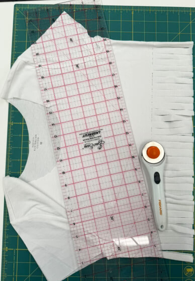 Kids Teen Fashion Lab: Rework a T-Shirt Workshop (Ages 12–15)