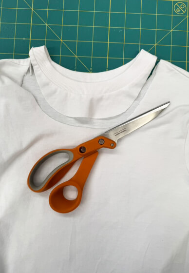 Kids Teen Fashion Lab: Rework a T-Shirt Workshop (Ages 12–15)