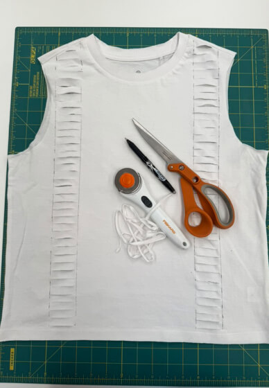 Kids Teen Fashion Lab: Rework a T-Shirt Workshop (Ages 12–15)