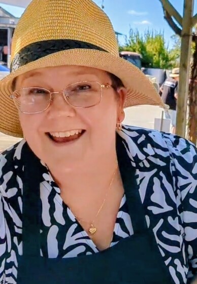 Lakeside Escape Paint and Sip Class