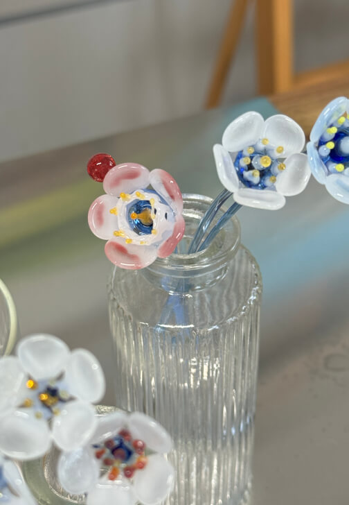 Lampworking Class: Glass Flowers