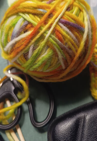 Learn to Knit for Absolute Beginners Course from Home