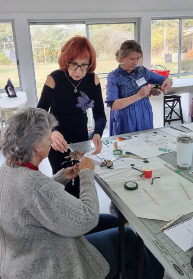 Leather Chrysanthemum Workshop (Two Designs to Choose From)