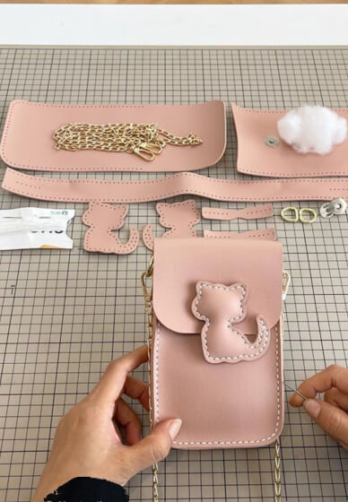 Leather Craft Workshop: Create Your Own Stylish Bag