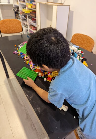 Lego and Rubik Social Party