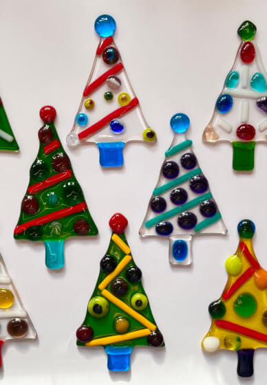 Make a Fused Glass Christmas Tree Decoration - Fleurieu Arthouse