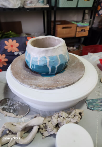 Make Funky and Unique Pottery Planters Workshop