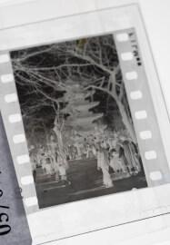 Make Traditional Photographs in a Darkroom Class