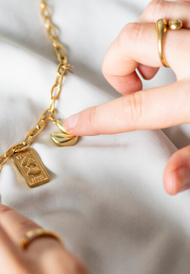 Make Your Own Charm Necklace Workshop at Shop Gal