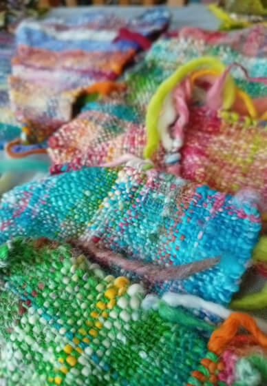 Make Your Own Pin Loom and Learn How to Weave Course