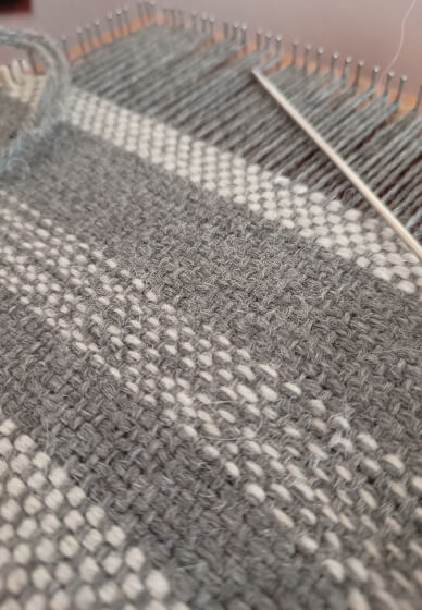 Make Your Own Pin Loom and Learn How to Weave Course