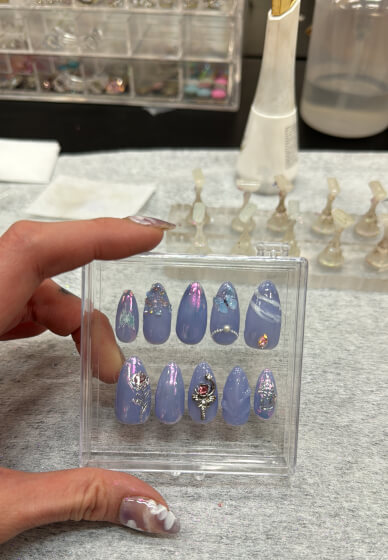 Make Your Own Press-on Nails Workshop