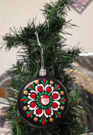 Mandala on Christmas Ornament Painting Workshop