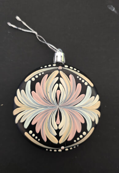 Mandala on Christmas Ornament Painting Workshop
