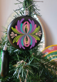 Mandala on Christmas Ornament Painting Workshop