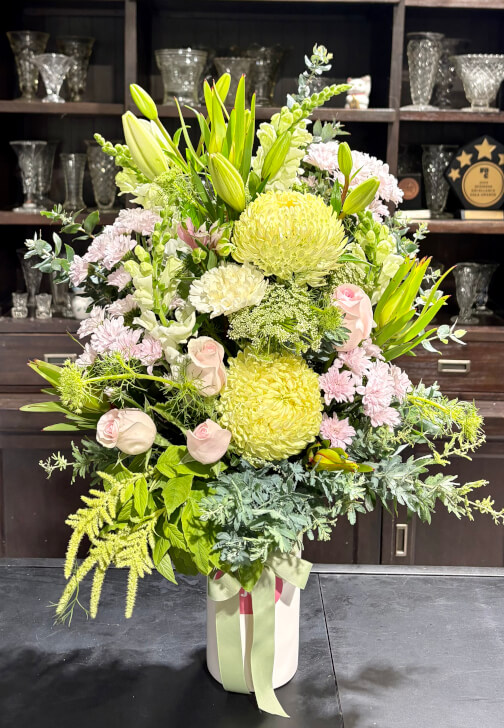 Mastering Flowers in Tall Vases