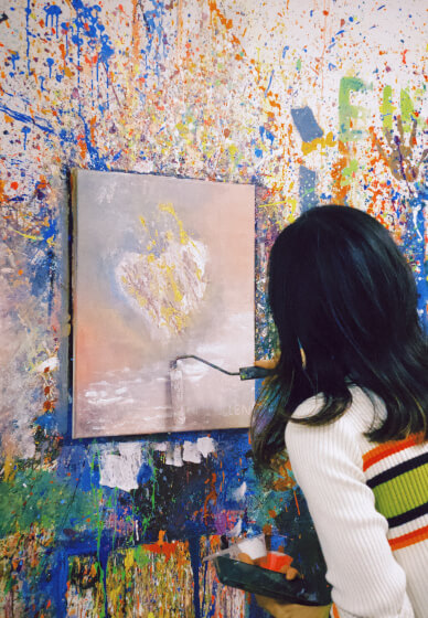 Messy Splatter Painting Experience