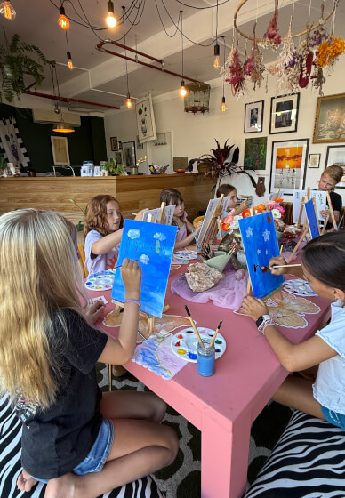 Mini Makers Arts and Crafts Class for Kids