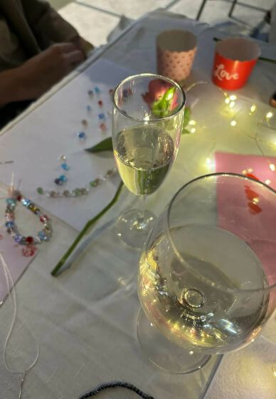 Mobile Bead and Sip Workshop