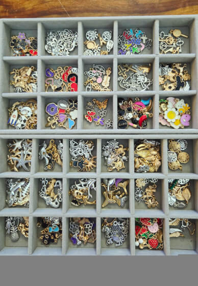 Mobile Charm Bar Bracelet Making Party Workshop