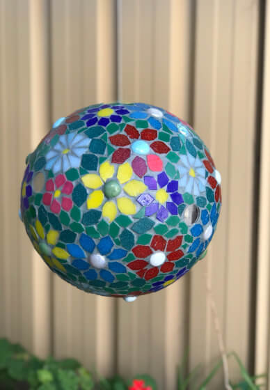 Mosaic Gazing Ball – One-on-One Class