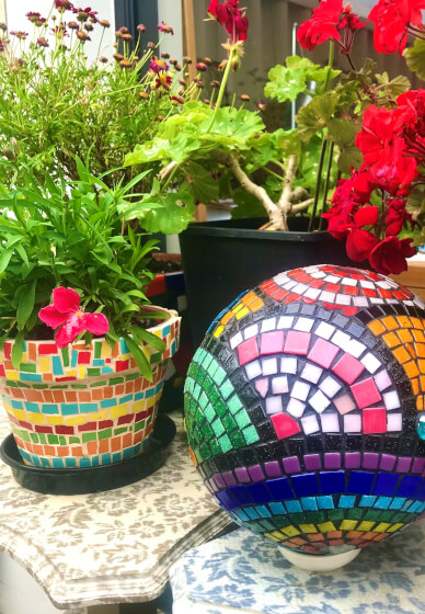 Mosaic Gazing Ball – One-on-One Class