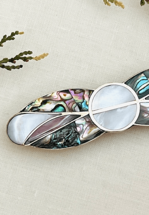 Mother-of-Pearl Accessory Workshop