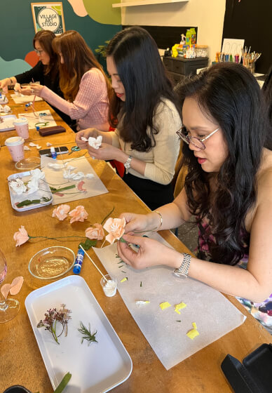 Mother's Day Crepe Flower Making Workshop