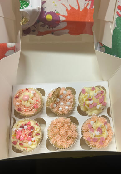 Mother's Day Cupcake Decorating Workshop