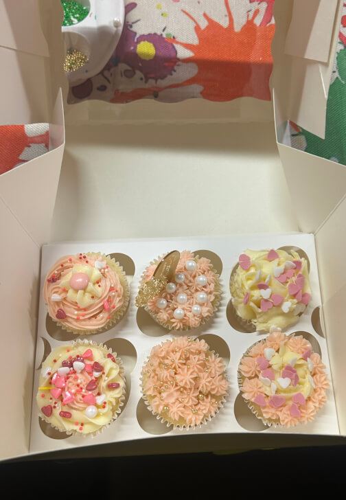 Mother's Day Cupcake Decorating Workshop