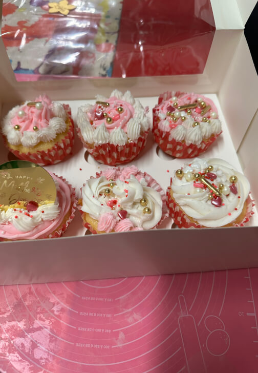 Mother's Day Cupcake Decorating Workshop