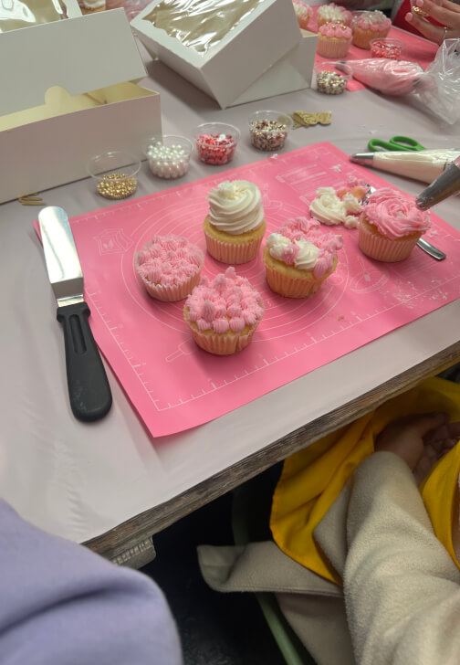 Mother's Day Cupcake Decorating Workshop