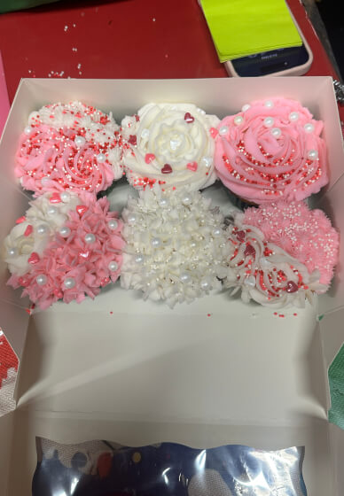 Mother's Day Cupcake Decorating Workshop