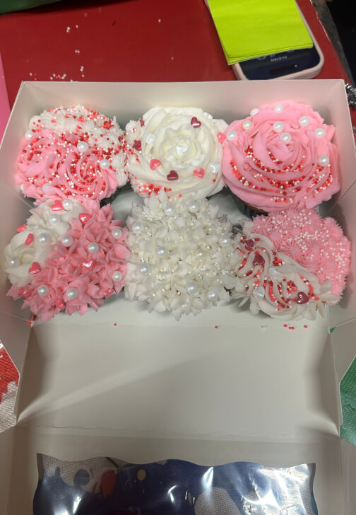 Mother's Day Cupcake Decorating Workshop