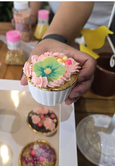 Mother's Day Cupcake Decoration Workshop