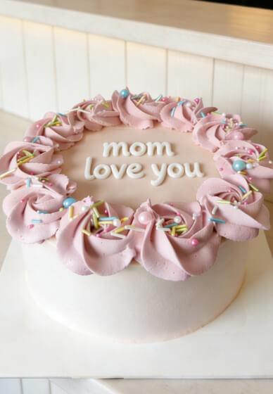 Mother's Day Heartfelt Cake Class