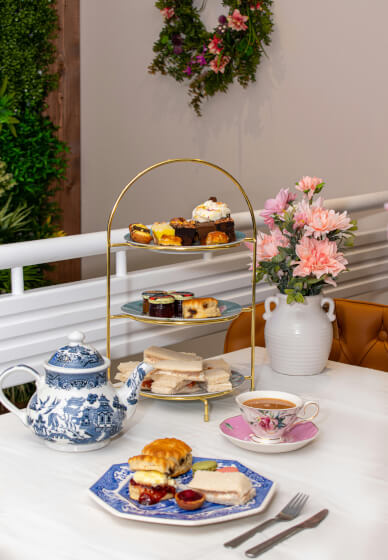 Mother's Day Resin Botanicals Workshop and High Tea