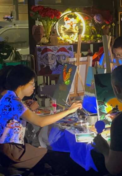 Neon Paint and Sip Workshop