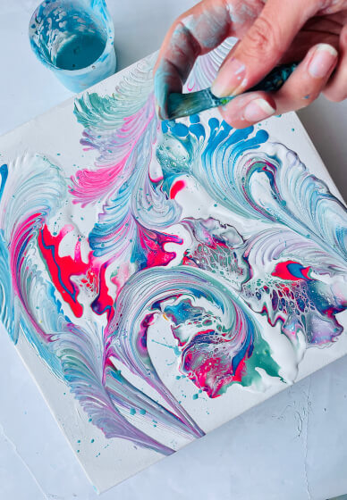 North Bondi Mobile Fluid Pouring Art Workshop for Kids