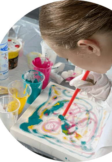 North Bondi Mobile Fluid Pouring Art Workshop for Kids