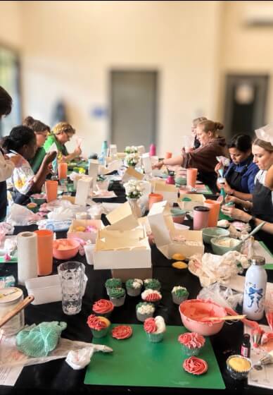 Ombré Buttercream Cake Workshop