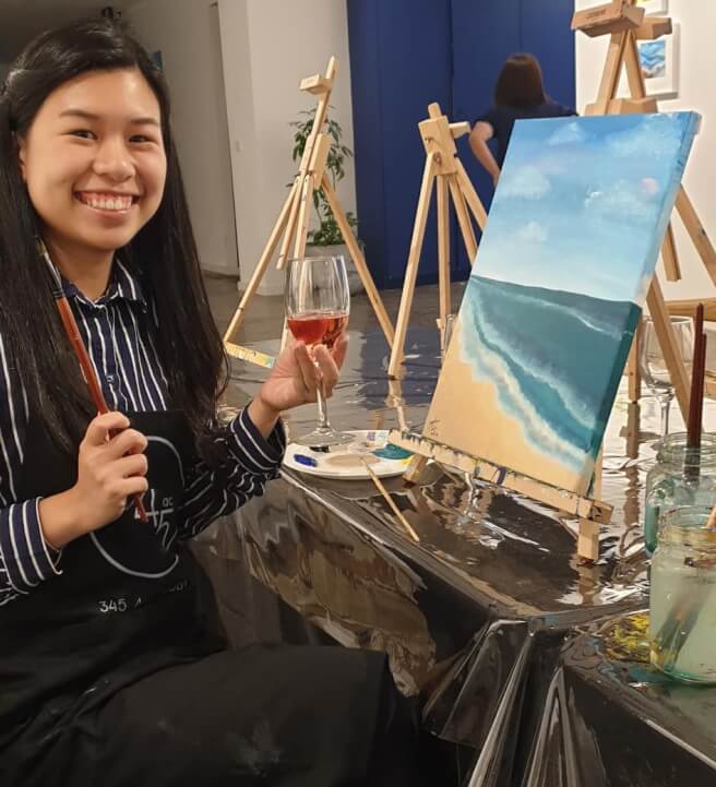 Paint and Sip Class: Byron Bay Melbourne | Experiences | Gifts | ClassBento