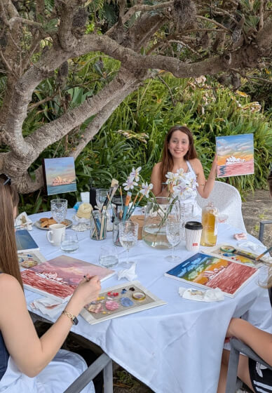 Paint and Sip Team Building Class: Sydney Opera House