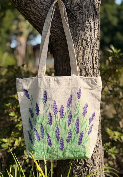 Paint Your Tote Bag Class