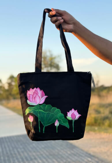 Paint Your Tote Bag Class