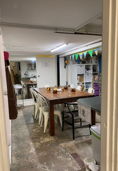 Painted House Number Pot Class