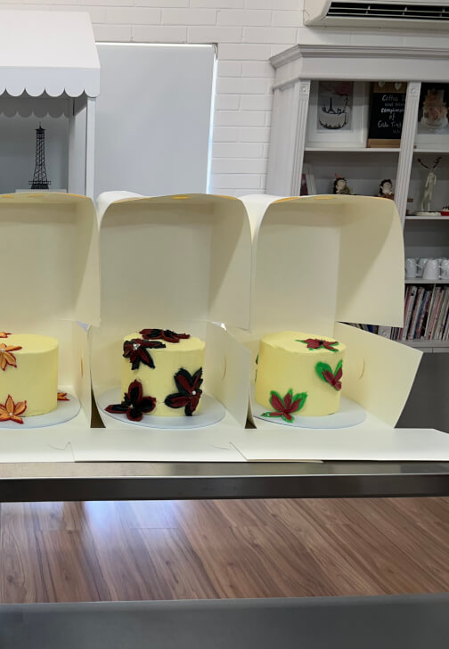 Palette Knife Cake Decorating Workshop
